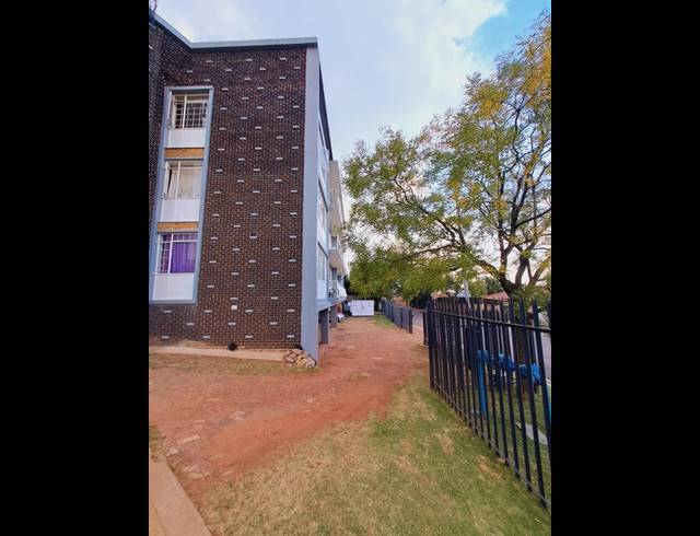 1 BEDROOM PROPERTY TO RENT IN SUNNYRIDGE